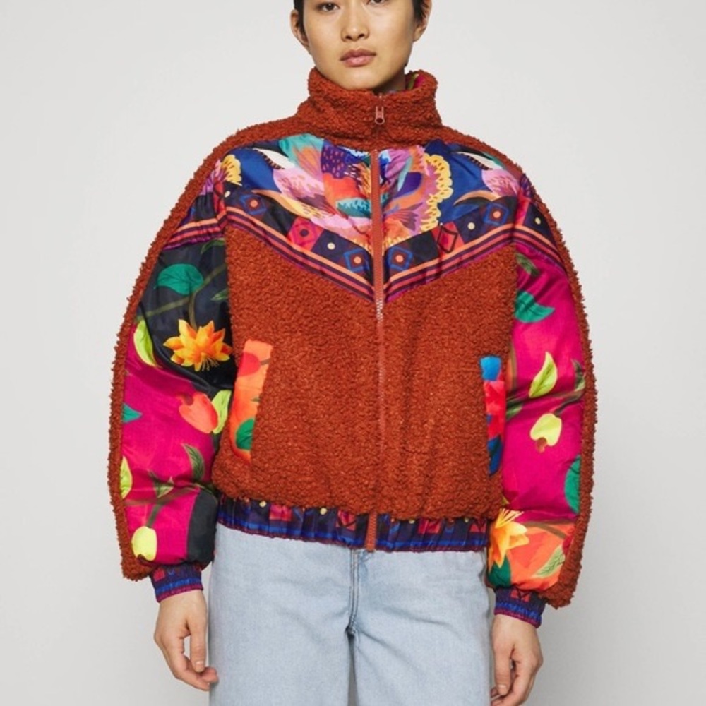FARM Rio Lucy Floral Puffer Jacket NWOT
